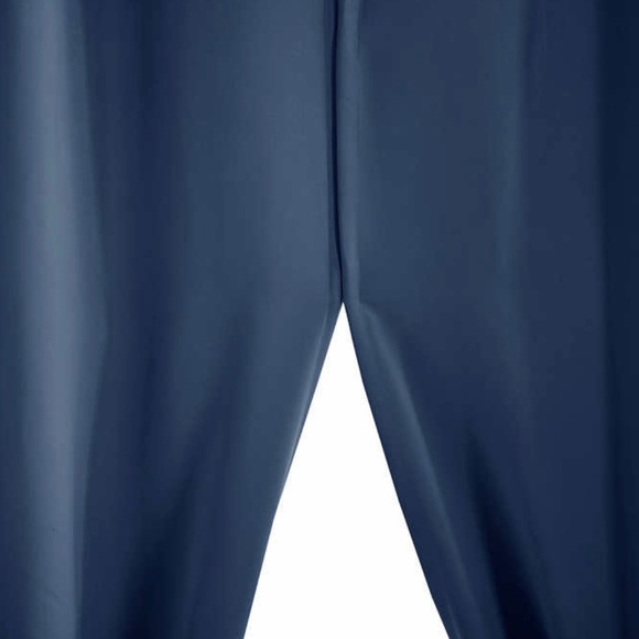 Beautyrest Black Luxurious Magnetic Closure Window Curtain, 2-Pack - Picture 15 of 16